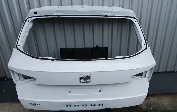 Seat Arona Tailgate/trunk/boot lid