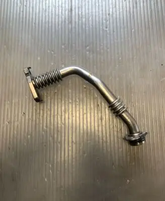 Audi A5 Sportback 8TA Turbo turbocharger oiling pipe/hose 04L145736E