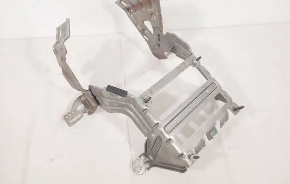 Ford C-MAX I Other center console (tunnel) element 3M51R044G22A XMEB0607