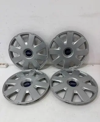 Ford Focus R16 wheel hub/cap/trim 4M511000EB