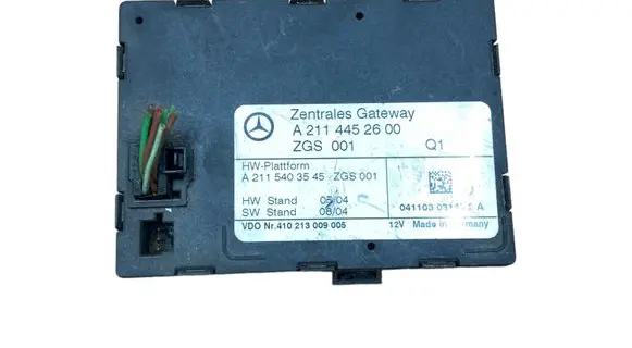 Mercedes-Benz E W211 Door central lock control unit/module A2114452600 A2115403545