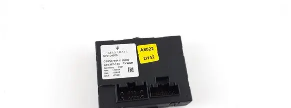 Maserati Levante Tailgate/trunk control unit/module 670104525 C69367104