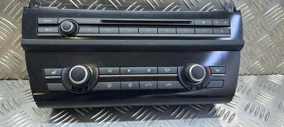 BMW 5 F10 F11 Climate control unit 9285341 0000935141 900252780021