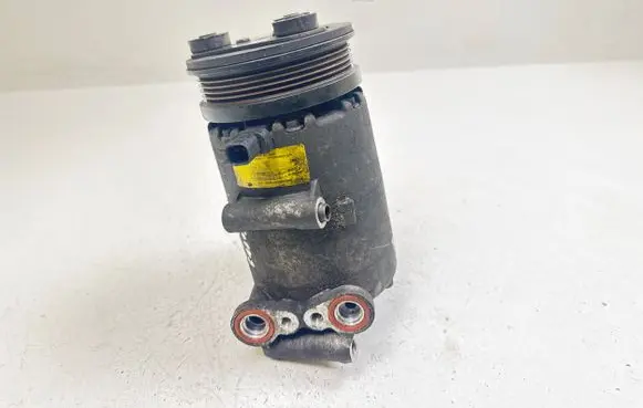 Ford Focus Air conditioning (A/C) compressor (pump) 3M5H19D629PE