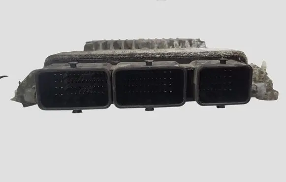 Volvo V50 Engine control unit/module 30729518