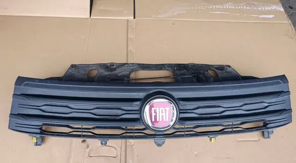 Fiat Talento Front bumper upper radiator grill 623106388R
