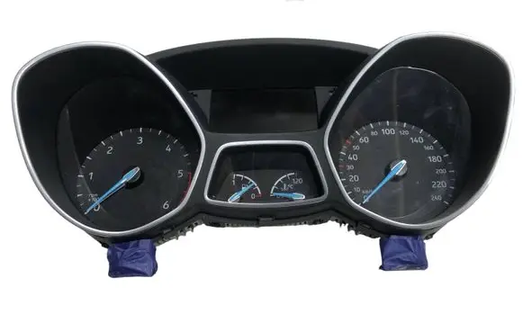 Ford Focus Speedometer (instrument cluster) F1ET10849BLS 34719465
