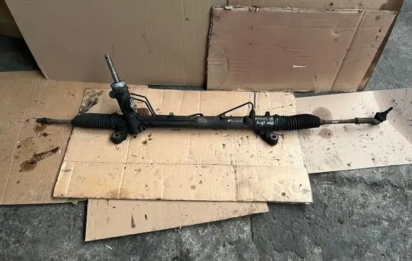 Ford Focus Steering rack 5M513200FG