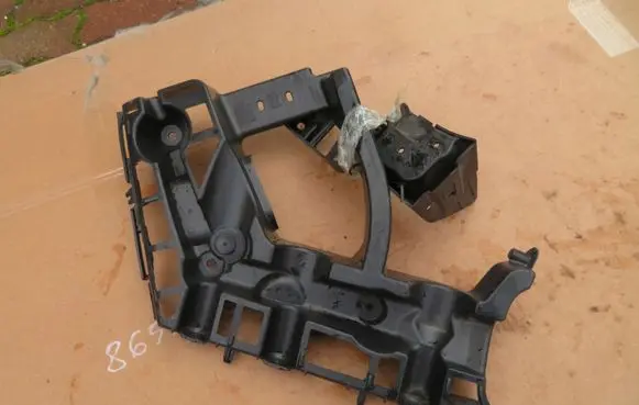 Renault Espace V (RFC) Rear bumper mounting bracket 850450808R