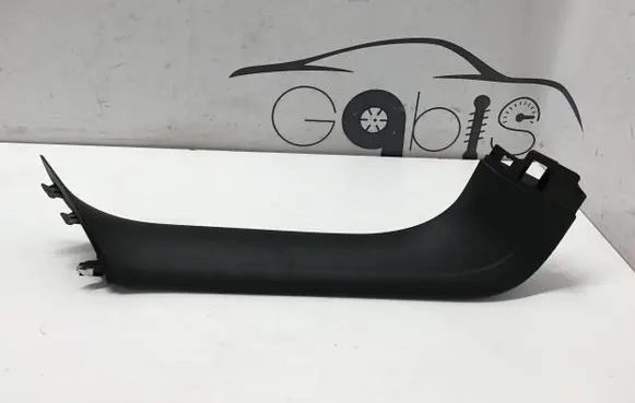 Volkswagen Touareg III Tailgate/trunk side cover trim 760867603A