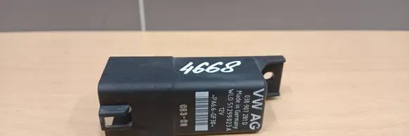 Glow plug pre-heat relay
