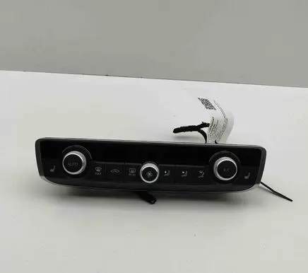Audi RS3 Interior fan control switch 8V0820043AL