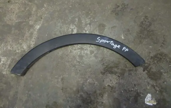 KIA Sportage Front arch trim 