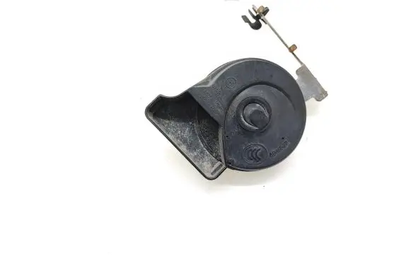 Volkswagen PASSAT B7 Horn signal 7N0951223A A046522