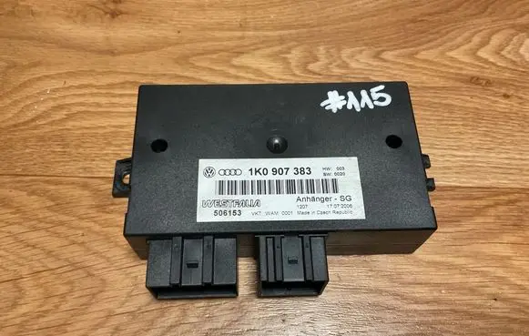 Volkswagen PASSAT B6 Tow bar trailer control unit/module 1K0907383 506153
