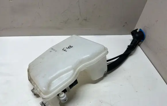 BMW X1 F48 F49 Windshield washer fluid reservoir/tank 10543512 7331418