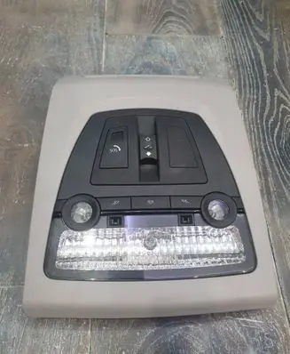 BMW 5 F10 F11 Front seat light 28140555 28253419