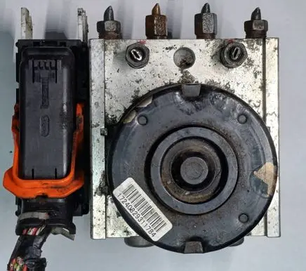 Suzuki Swift I ABS Pump 73K1 06210952323 28570024013