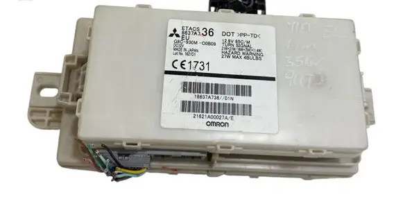 Mitsubishi i-MiEV Fuse module G8C930MC0B09 8637A736 21621A00027A