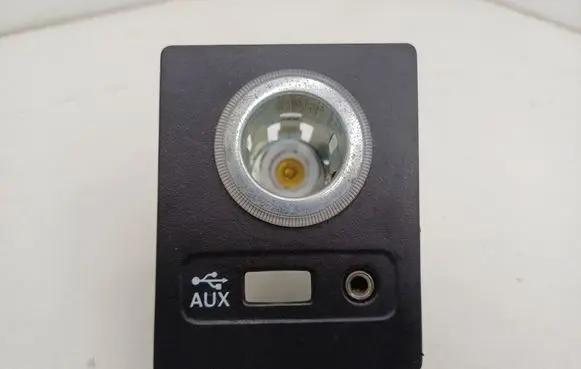Skoda Superb B8 (3V) AUX in-socket connector 5Q0035724