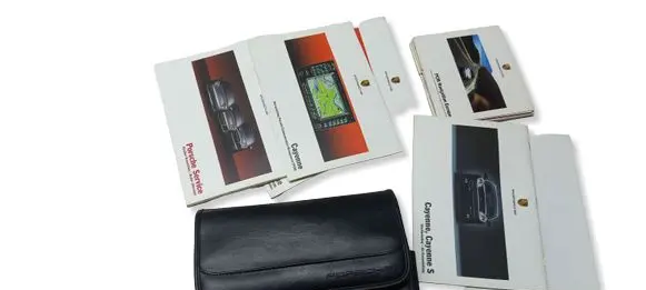 Porsche Cayenne (9PA) Owners service history hand book 
