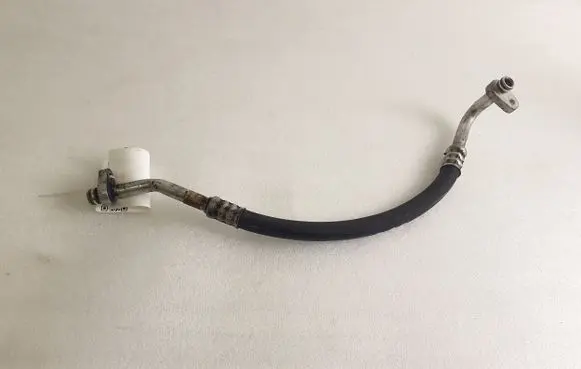 Citroen DS5 Air conditioning (A/C) pipe/hose R134A 9684311080