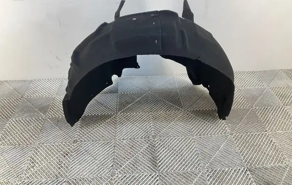 Audi A5 8T 8F Front wheel arch liner splash guards 8T0821171M