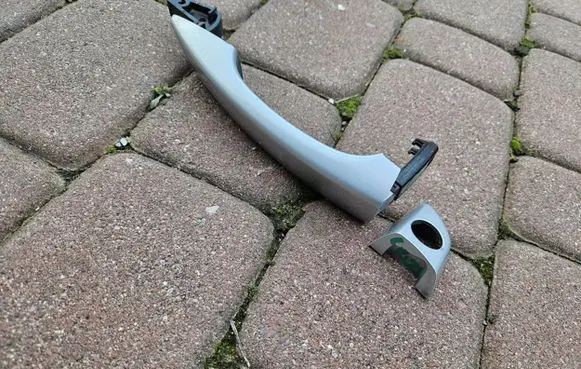 Opel Crossland X Front door exterior handle 11TYS