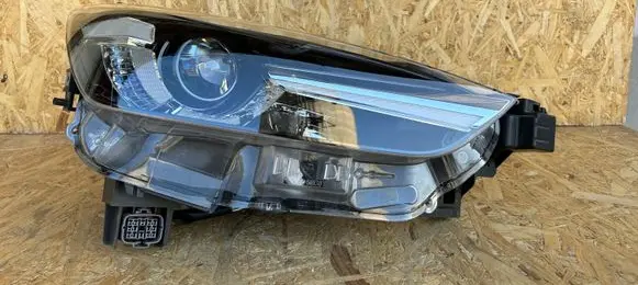 Mazda CX-3 Headlight/headlamp D10E51030 3188636