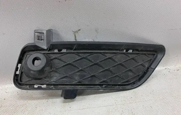 BMW X3 F25 Front bumper lower grill 7249596