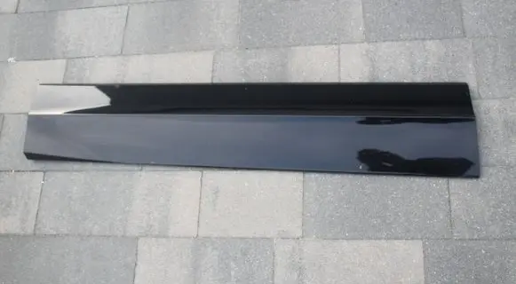 Volkswagen Touareg III Front door trim (molding) 760854939D