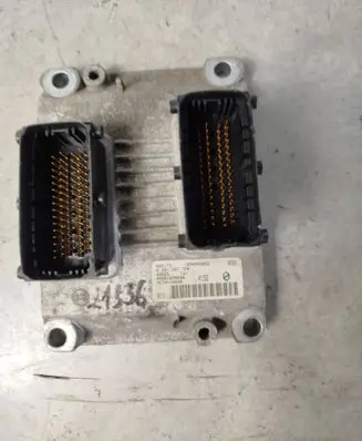 Alfa Romeo 147 Engine control unit/module 0261207728