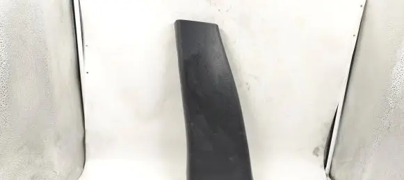 (B) pillar trim (bottom)