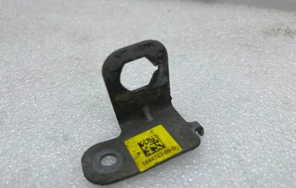 Tesla Model 3 Other front suspension part 104472200D
