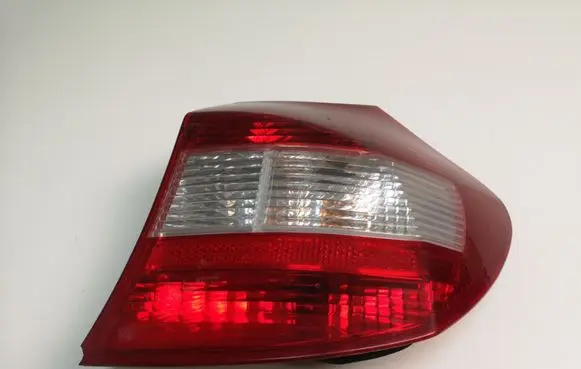 BMW 1 E81 E87 Rear/tail lights 6924502