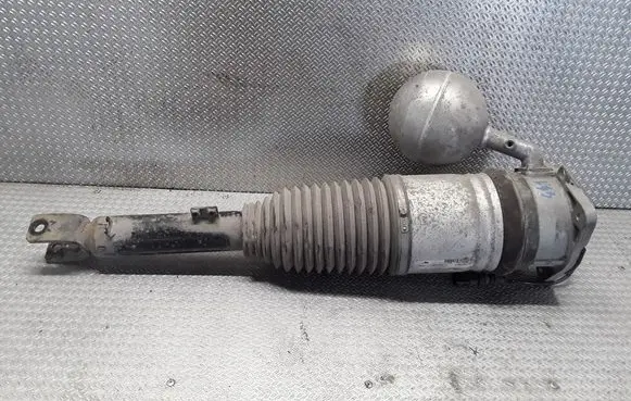 Volkswagen Phaeton Rear shock absorber/damper