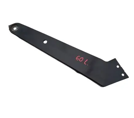 Volkswagen PASSAT B8 Fender mounting bracket