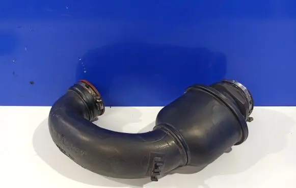 Volvo S60 Air intake hose/pipe 30757872