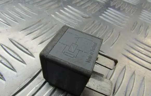 Ford Focus Other relay F80B14B192AA F80B-14B192-AA