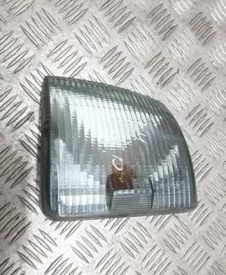 Volkswagen Transporter - Caravelle T4 Front indicator light 010082