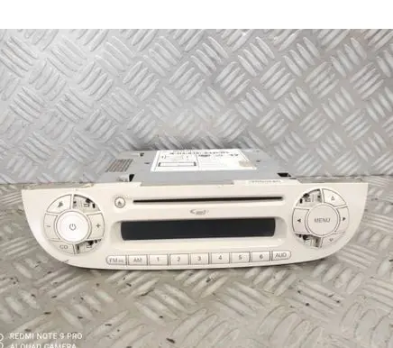 Fiat 500 Radio/CD/DVD/GPS head unit 7355341820 7640348316