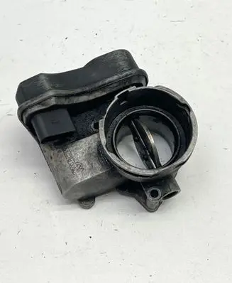 Audi A3 S3 A3 Sportback 8P Throttle valve 03G128063B