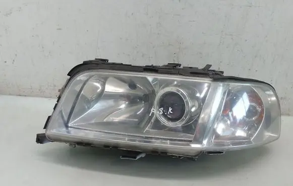 Audi A8 S8 D2 4D Headlight/headlamp 0301171201