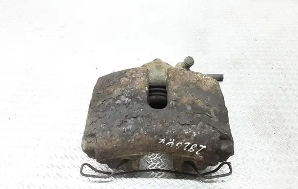 Volkswagen PASSAT B6 Front brake caliper