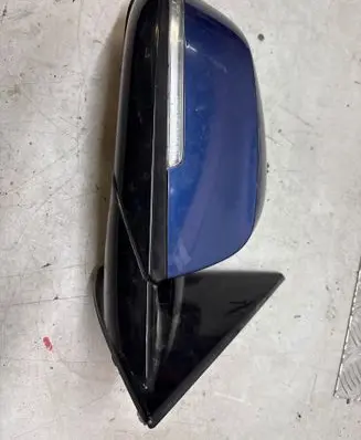 BMW X1 E84 Front door electric wing mirror 20203016 20213016HC