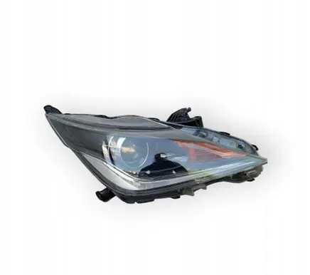 Toyota Aygo AB40 Headlight/headlamp 811300H130
