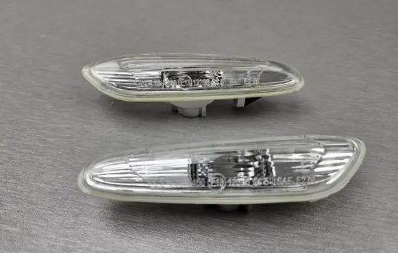 BMW 1 E82 E88 Front fender indicator light 7253325 63137253325 7253326