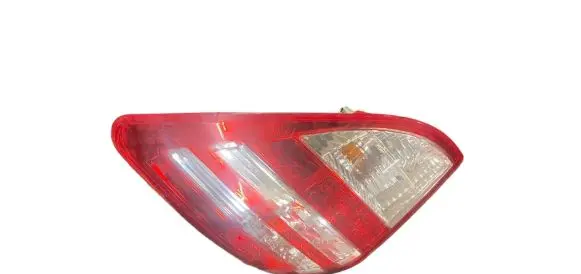 Toyota RAV 4 (XA30) Rear/tail lights