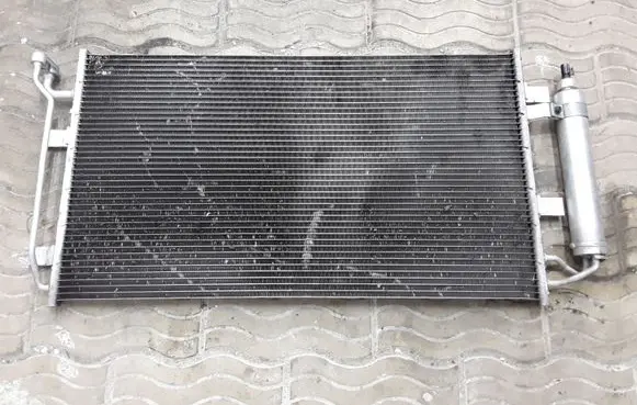 Nissan Leaf I (ZE0) A/C cooling radiator (condenser) 120426 120426F 1J192M