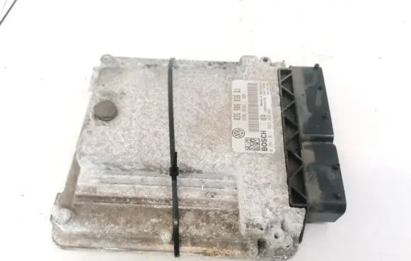 Skoda Octavia Mk2 (1Z) Engine control unit/module 03G906016DJ 0281011883